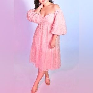 ELOQUII tulle sequin soft pink dress is a size 20 and is brand new with tags.